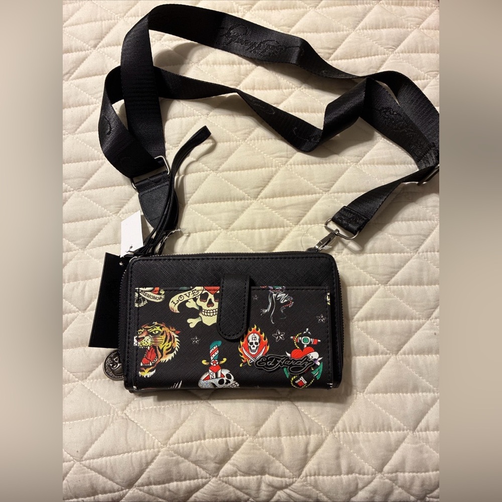 Ed hardy crossbody purse adjustable strap